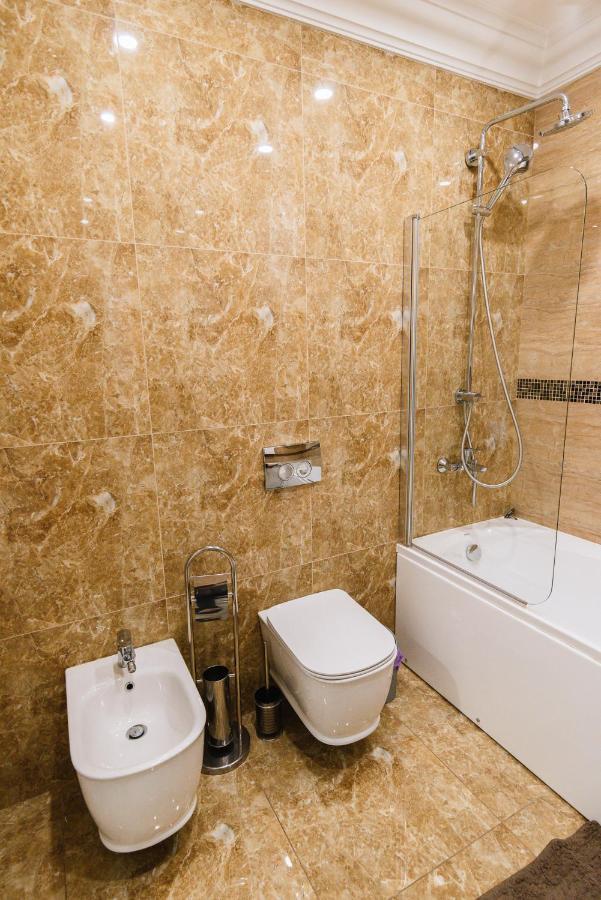 Apartmán Luxury For Business & Pleasure Royal 2 Kyjev Exteriér fotografie