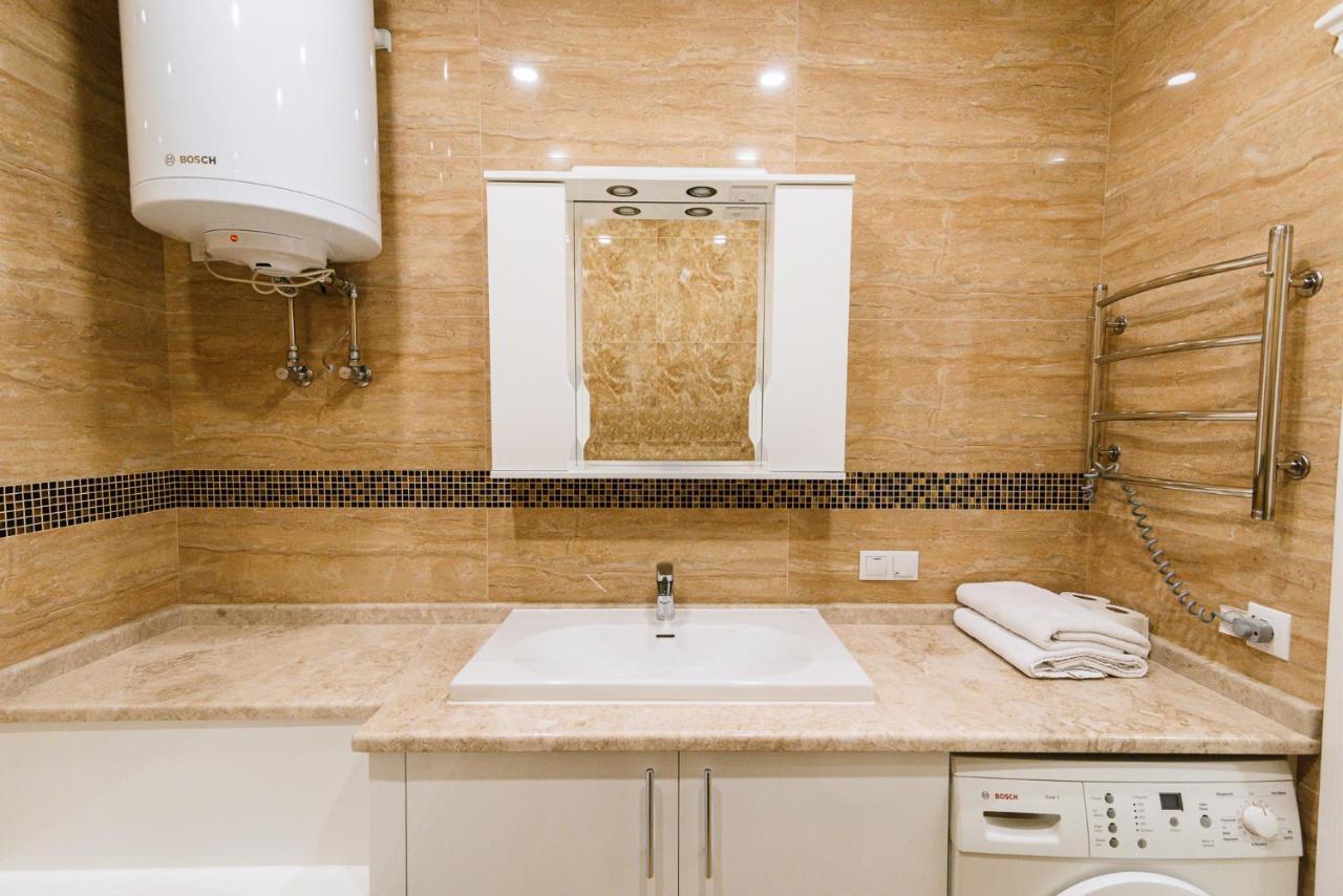 Apartmán Luxury For Business & Pleasure Royal 2 Kyjev Exteriér fotografie